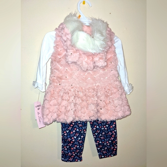 NWT Little Lass 3 Piece set with hooded Vest - Picture 3 of 3